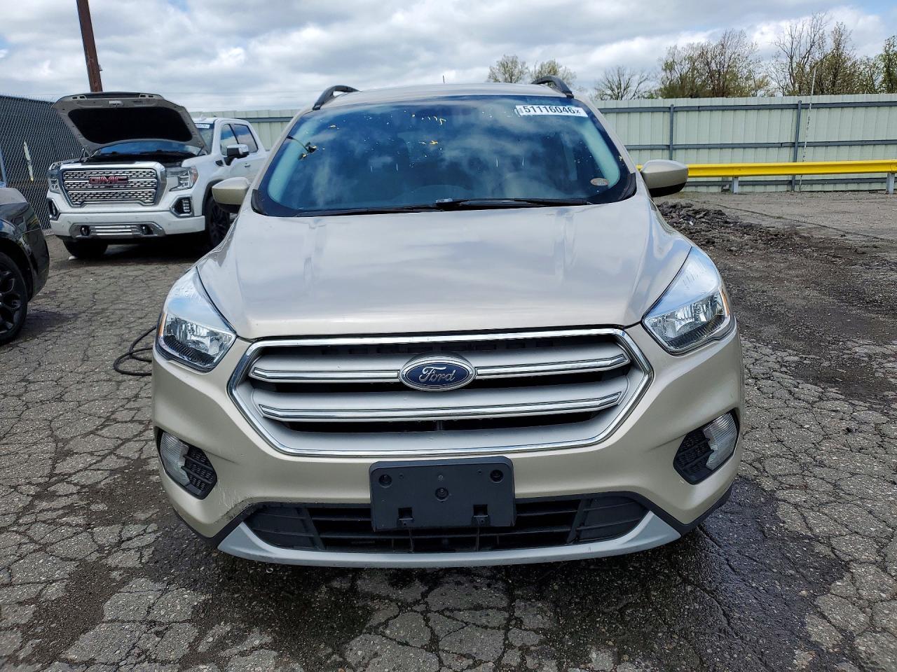 FORD ESCAPE