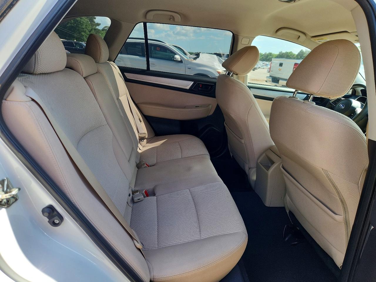 SUBARU OUTBACK