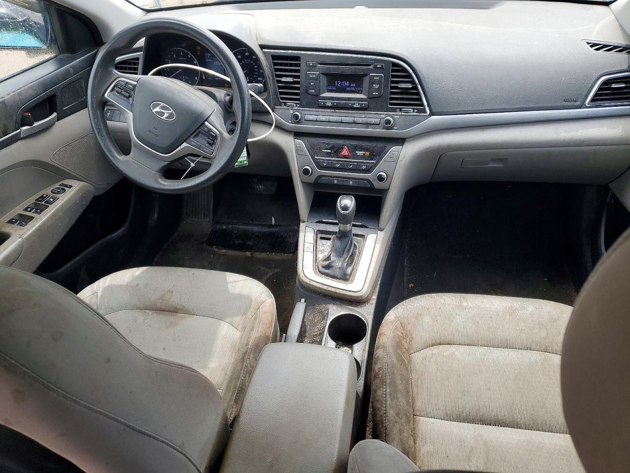 2017 HYUNDAI ELANTRA — фото 8