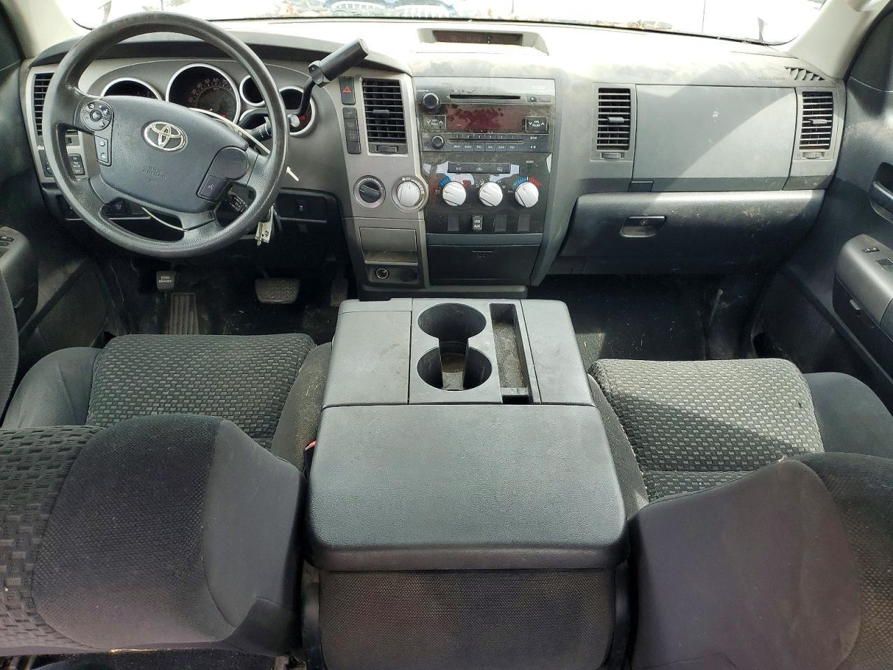 TOYOTA TUNDRA