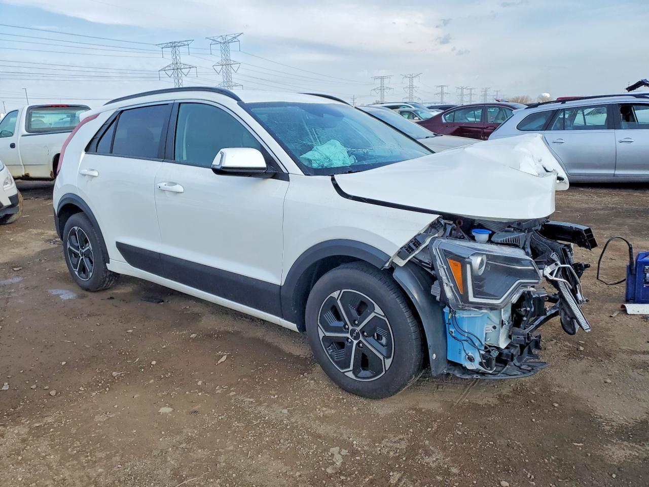 2025 KIA NIRO HYBRID — фото 4