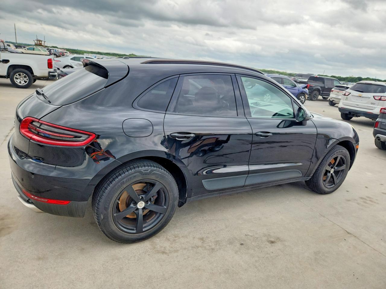 2017 PORSCHE MACAN — фото 3