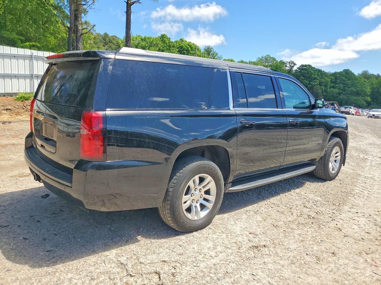 CHEVROLET SUBURBAN