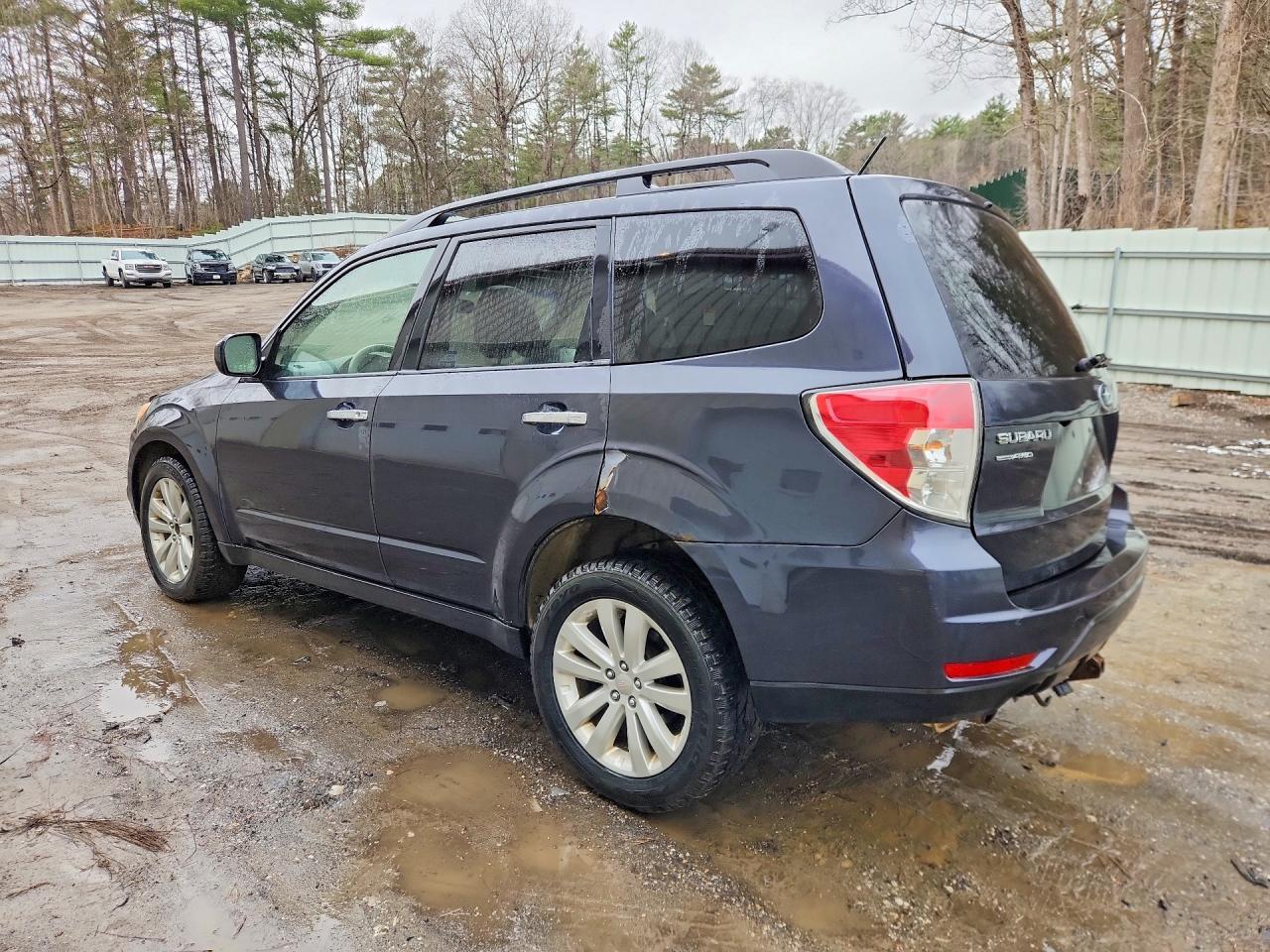 2012 SUBARU FORESTER — фото 2