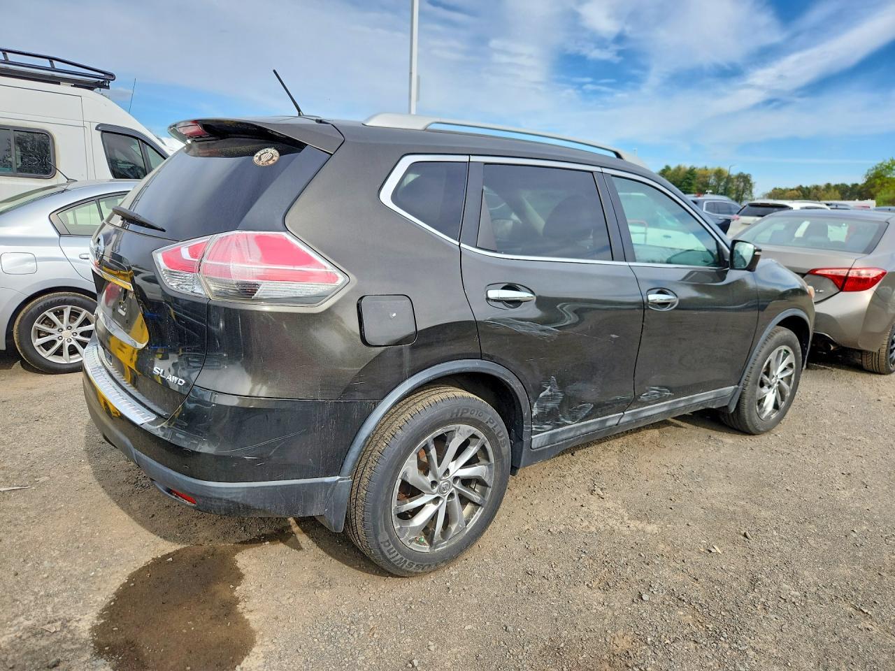 NISSAN ROGUE
