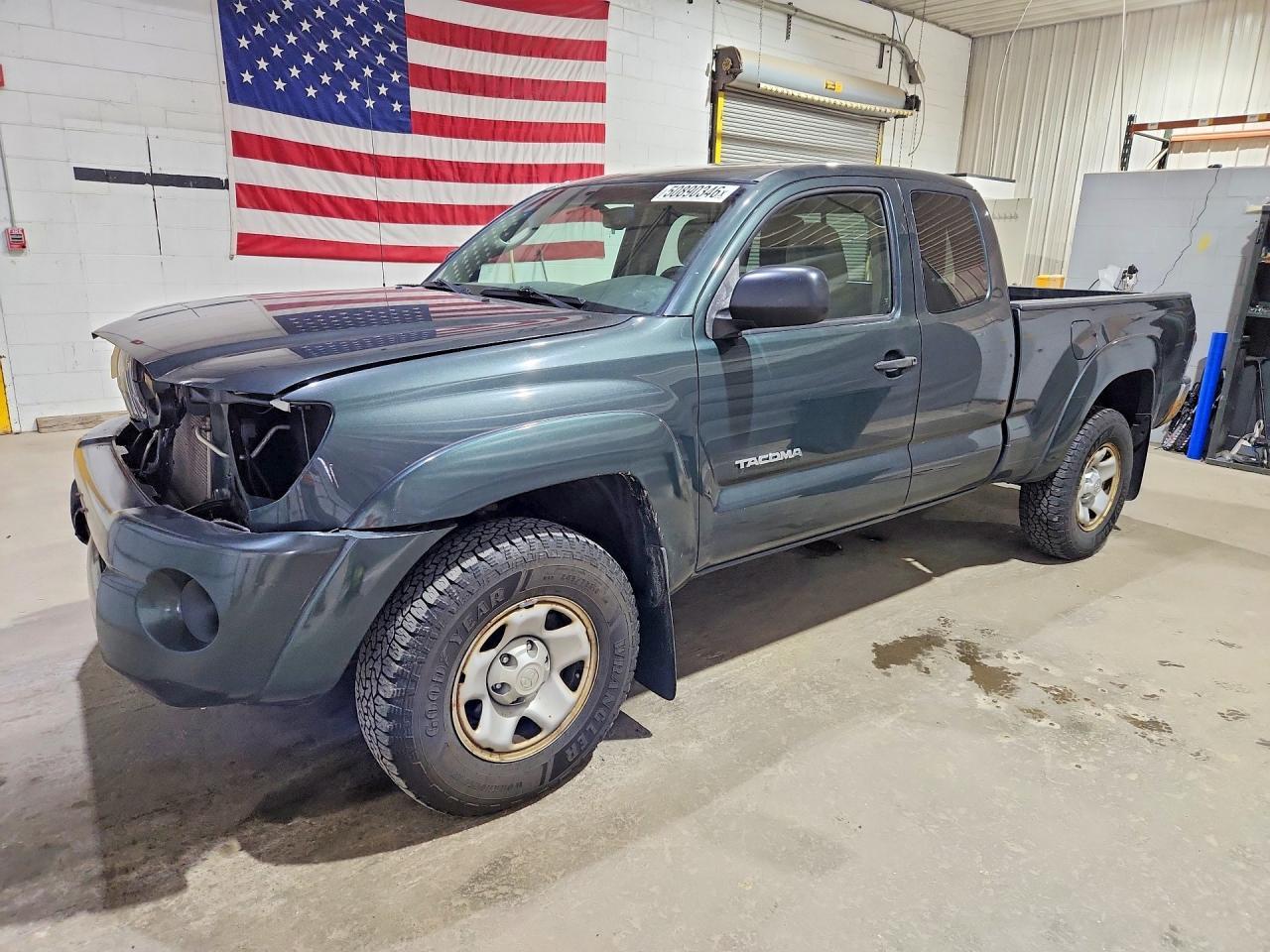 2010 TOYOTA TACOMA — фото 1