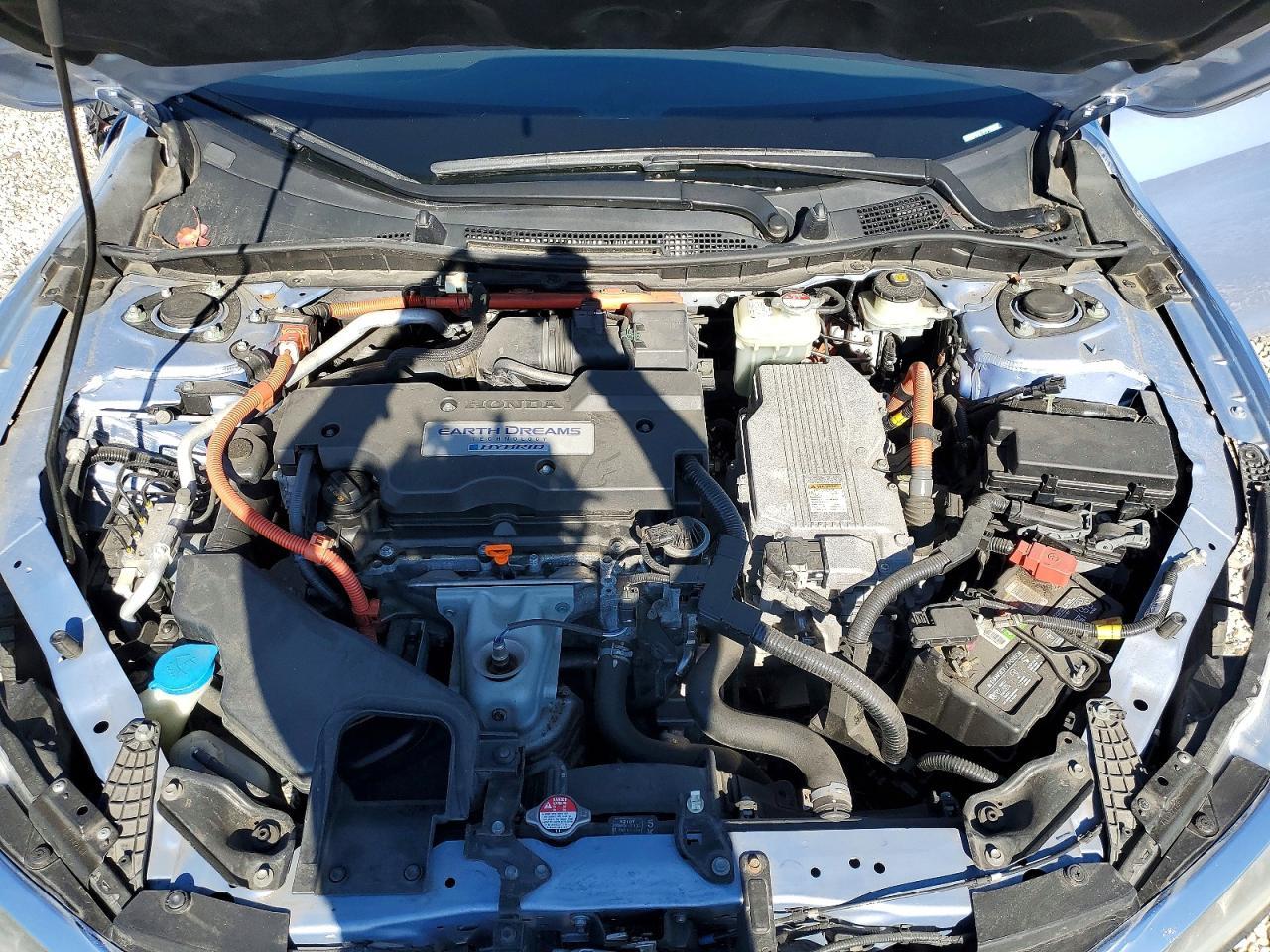 2017 HONDA ACCORD HYBRID — фото 11