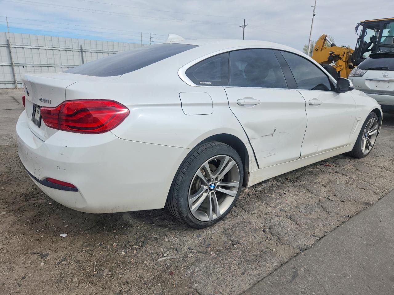 BMW 4 SERIES