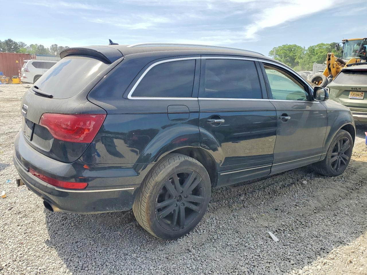2014 AUDI Q7 — фото 3