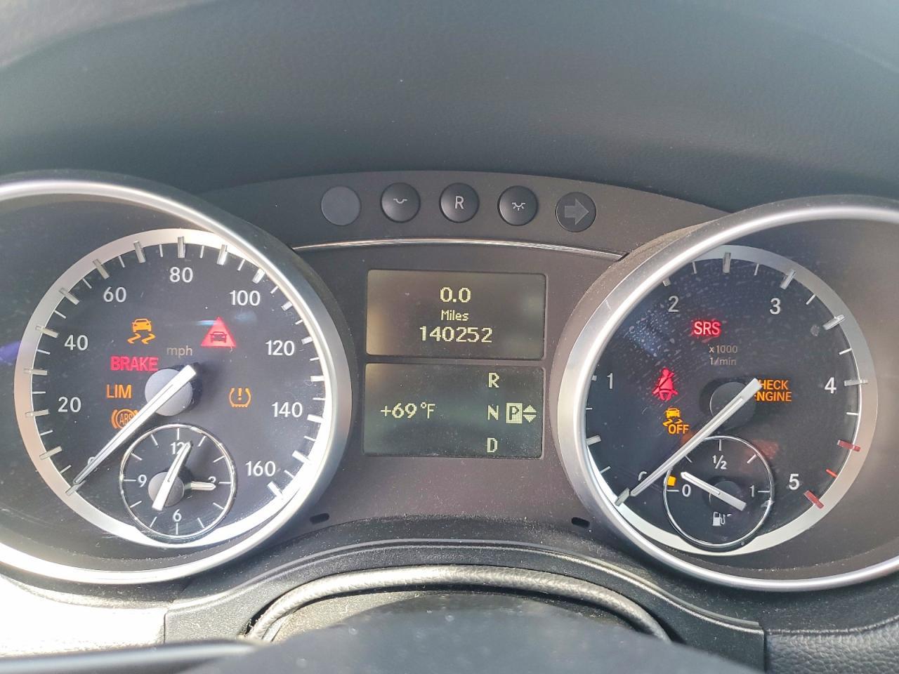 MERCEDES-BENZ GL-CLASS