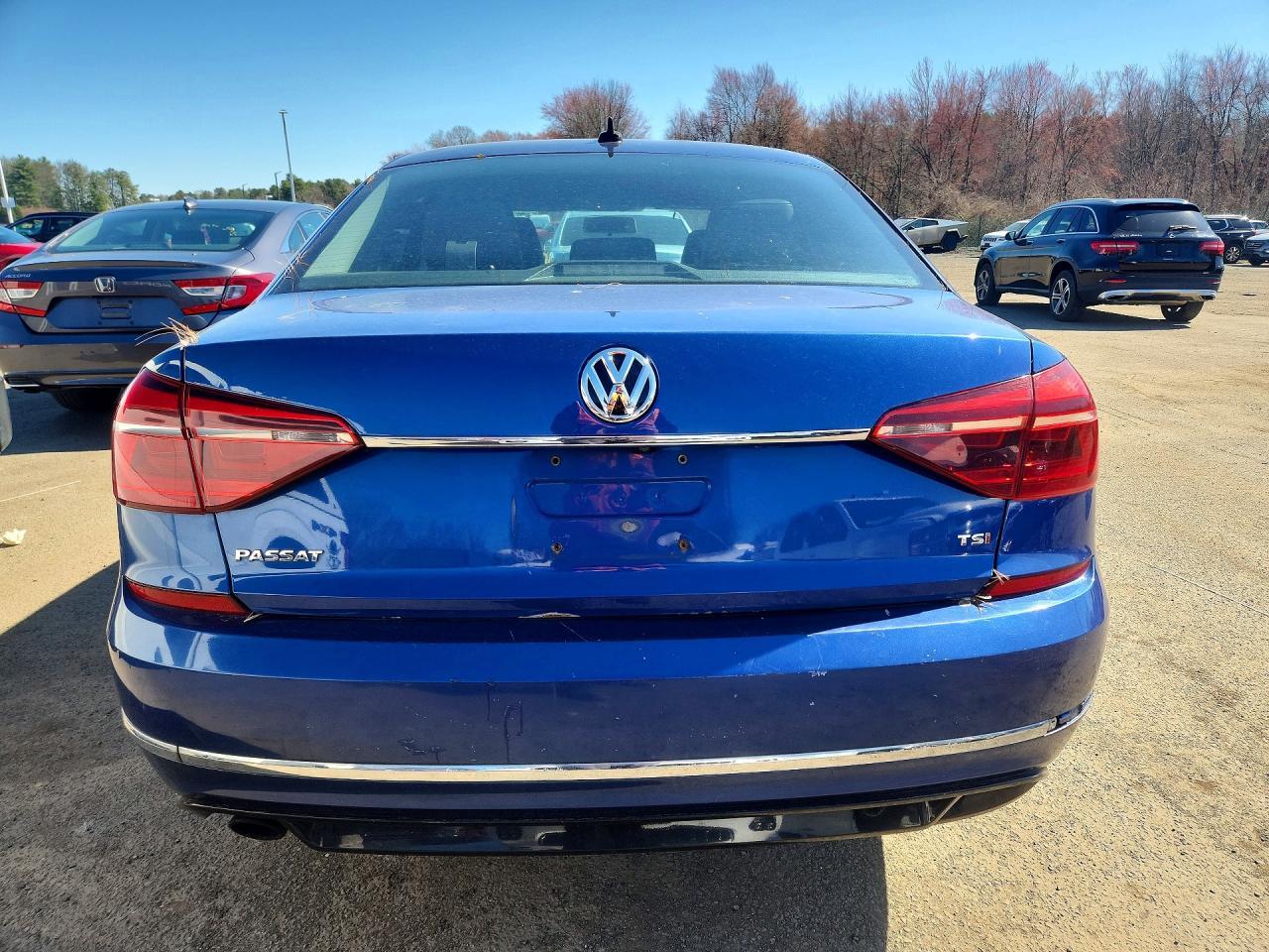 2017 VOLKSWAGEN PASSAT — фото 6
