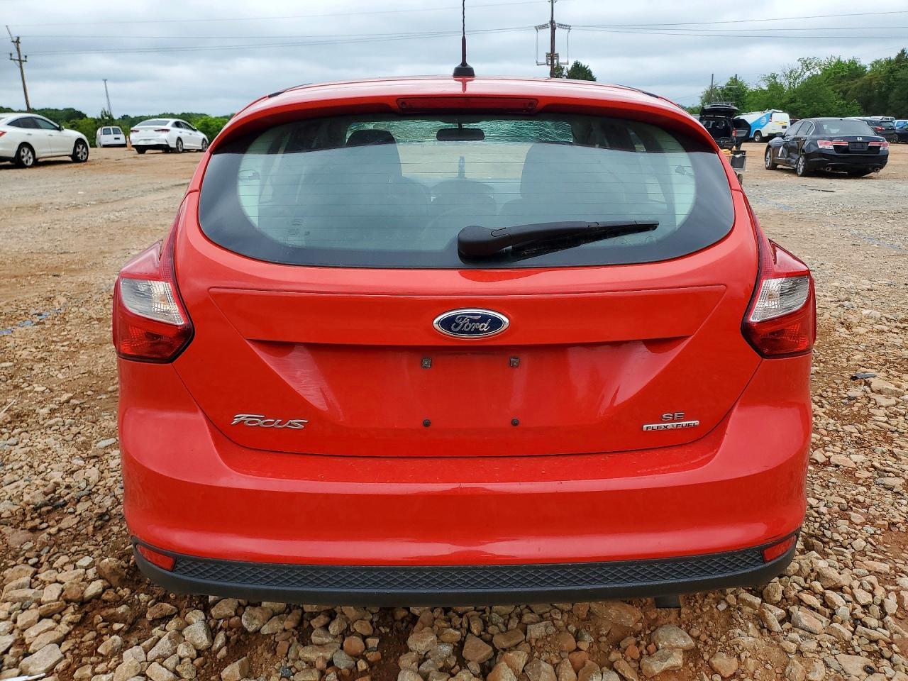 FORD FOCUS