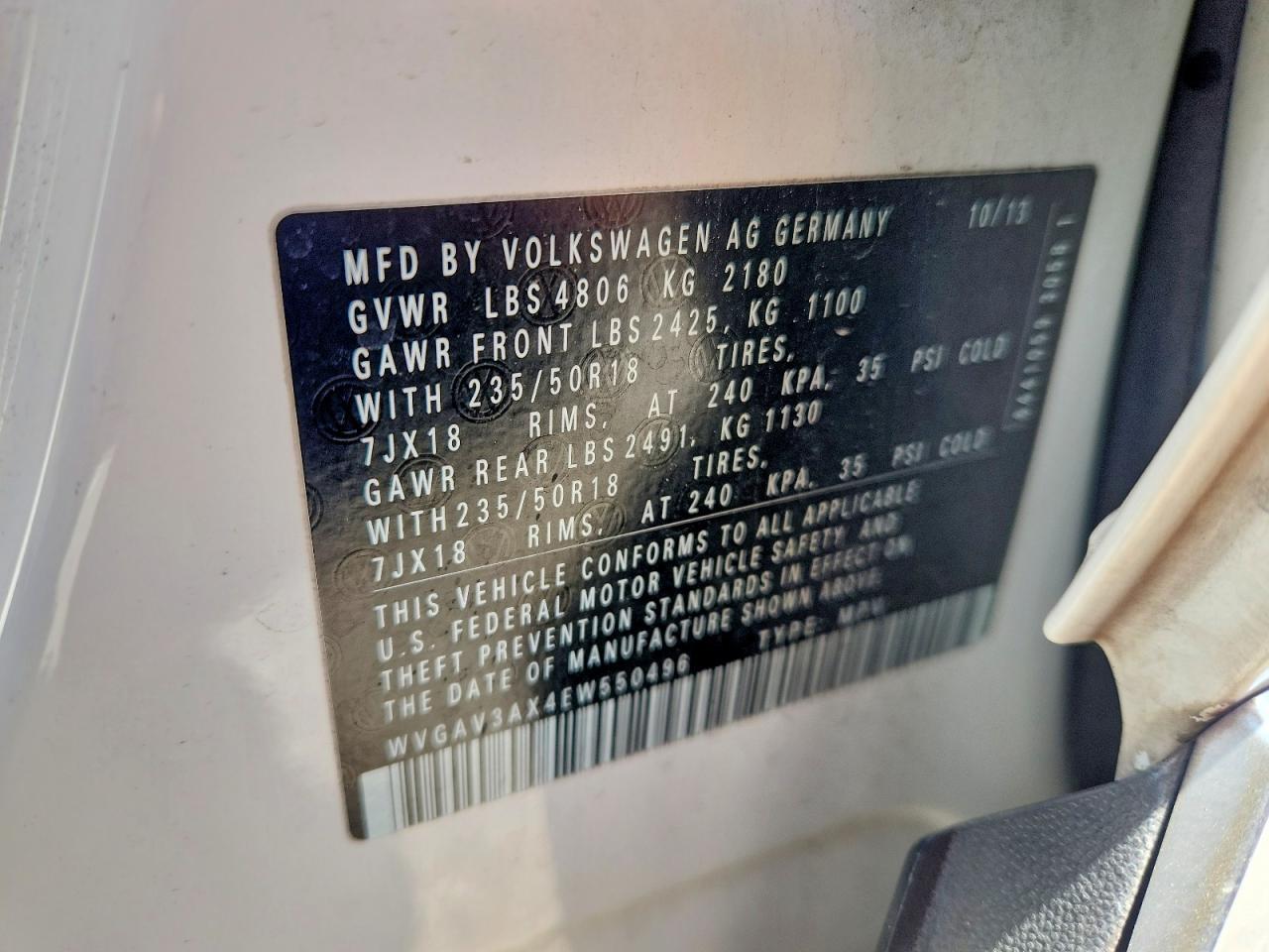 VOLKSWAGEN TIGUAN