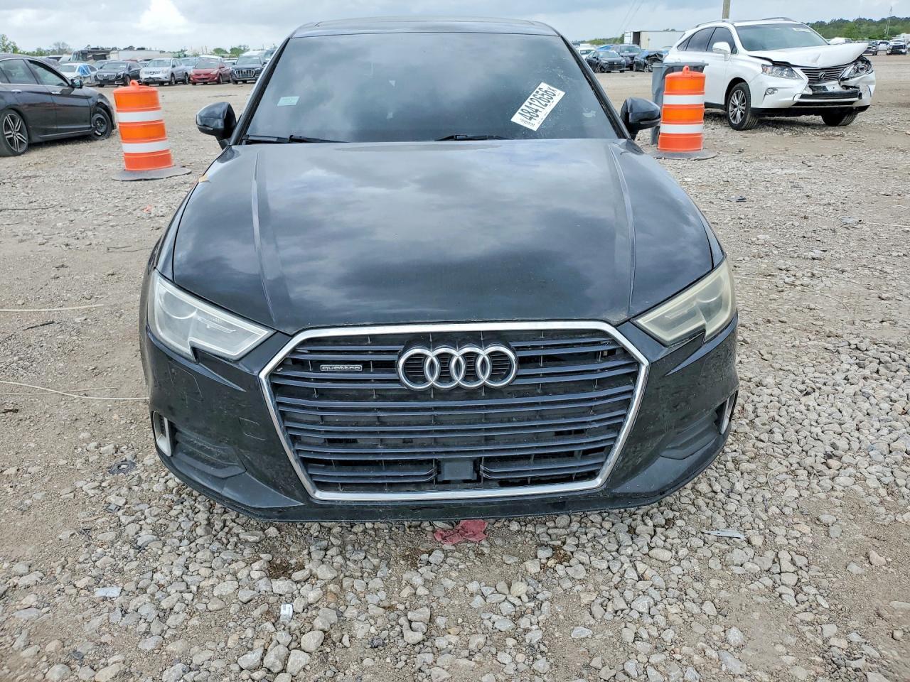 2019 AUDI A3 — фото 5