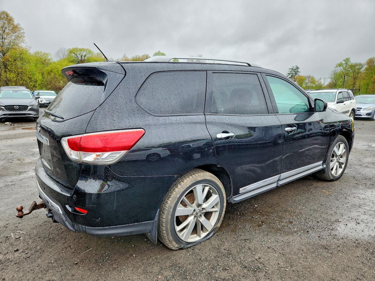 NISSAN PATHFINDER