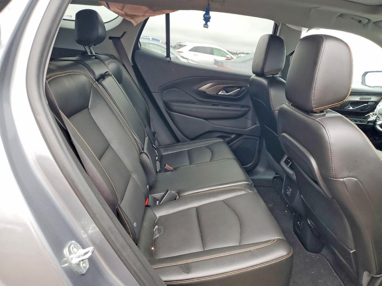 2021 GMC TERRAIN — фото 10