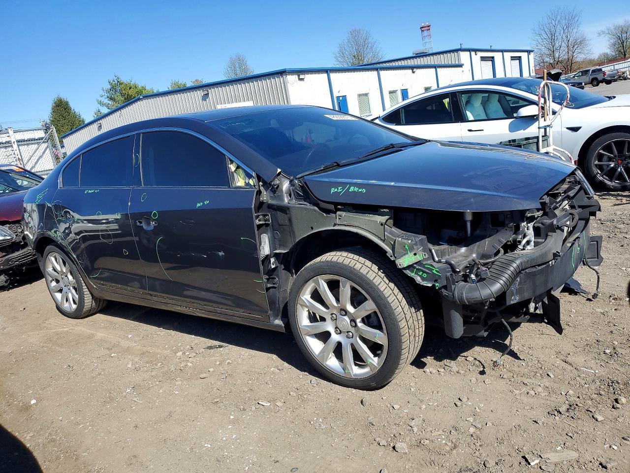 BUICK LACROSSE