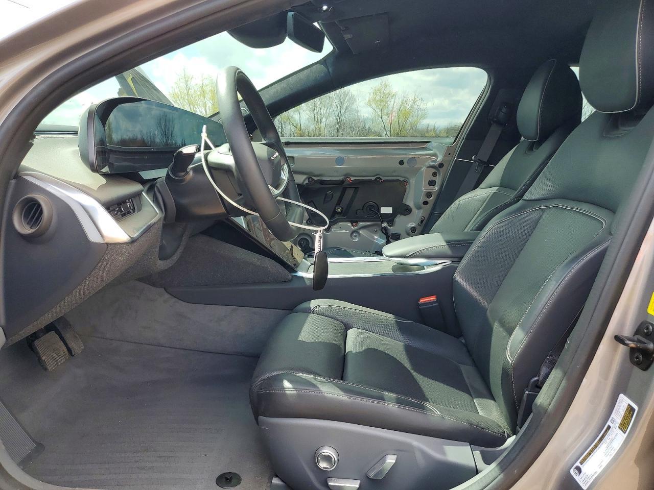 LUCID AIR