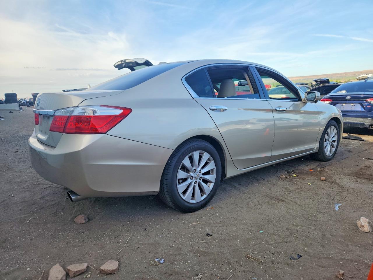 2015 HONDA ACCORD — фото 3