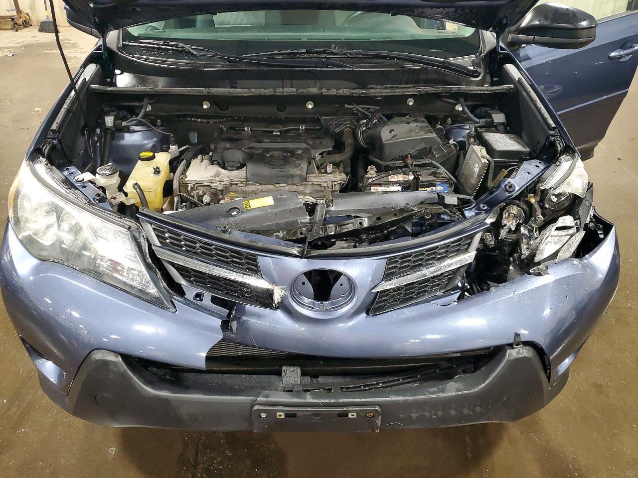 2013 TOYOTA RAV4 — фото 11