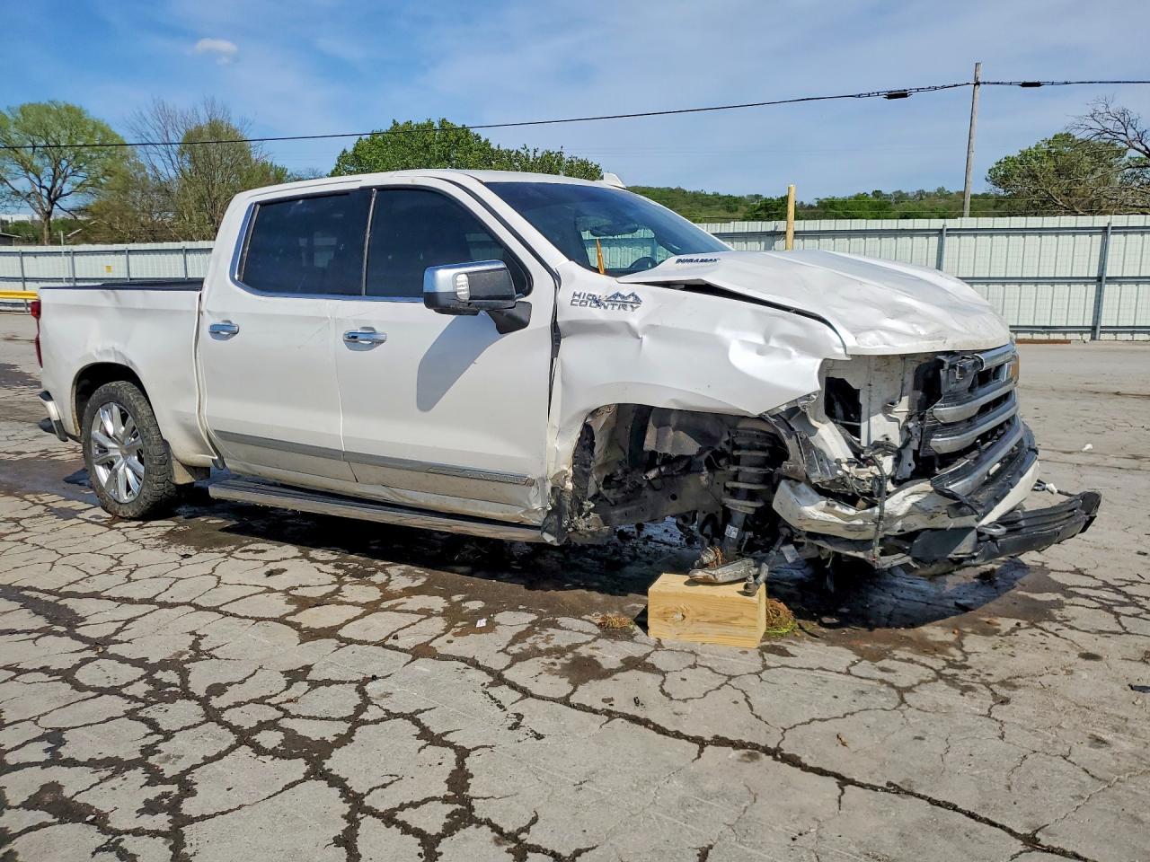 CHEVROLET SILVERADO