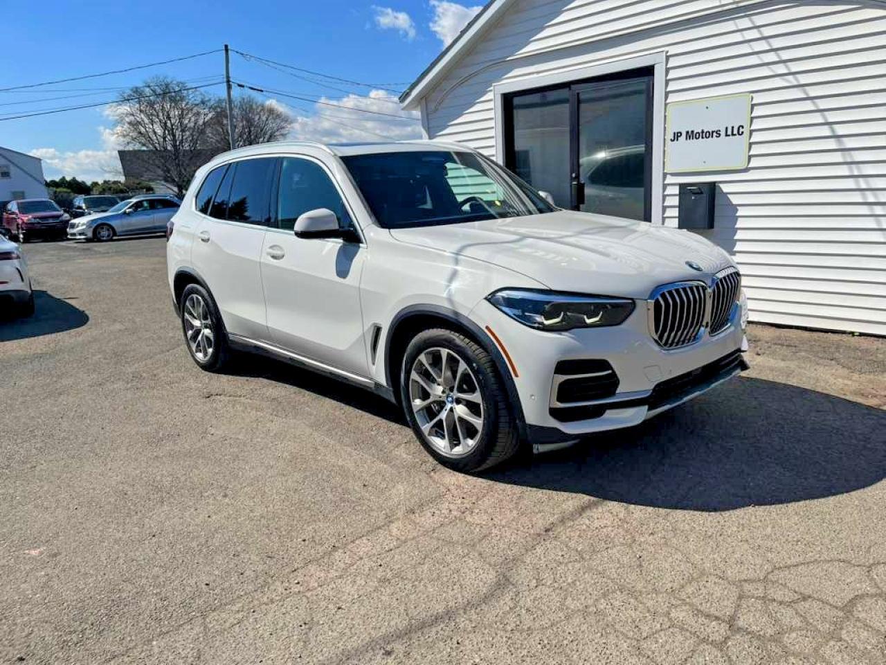 2022 BMW X5 — фото 4