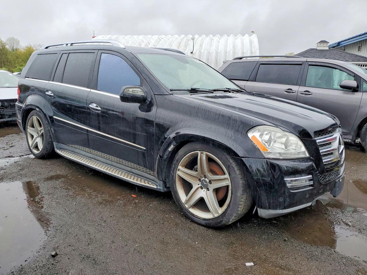 MERCEDES-BENZ GL-CLASS