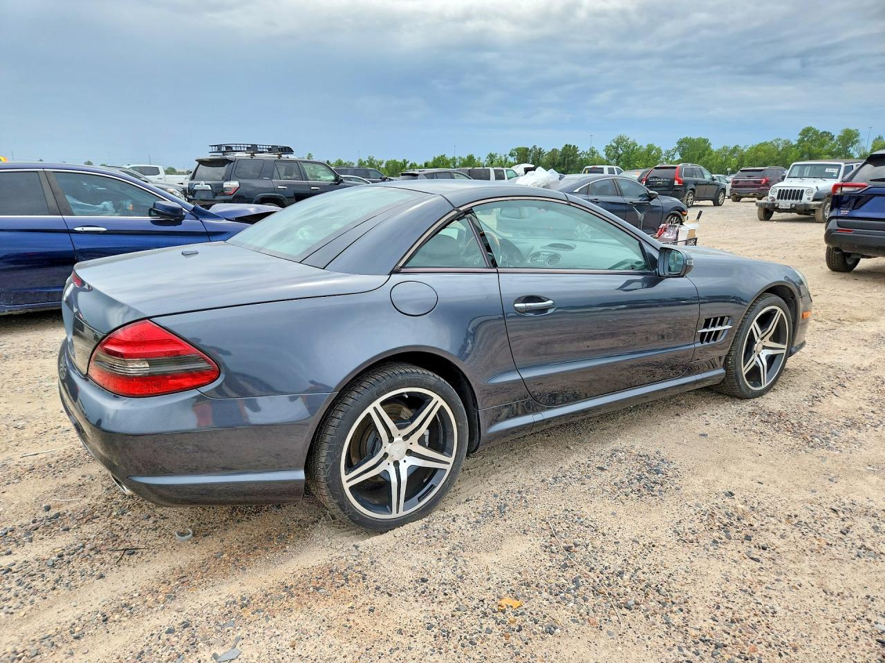 MERCEDES-BENZ SL-CLASS