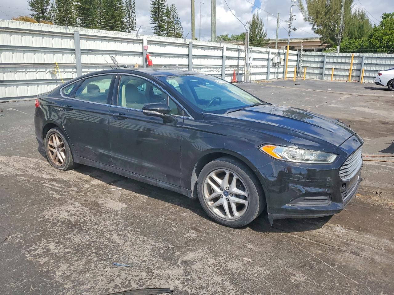 2016 FORD FUSION — фото 4