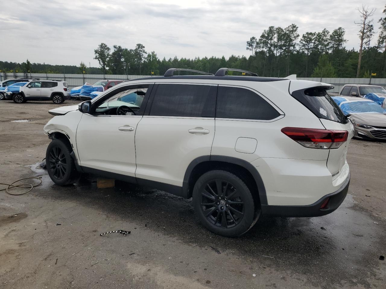 2019 TOYOTA HIGHLANDER — фото 2