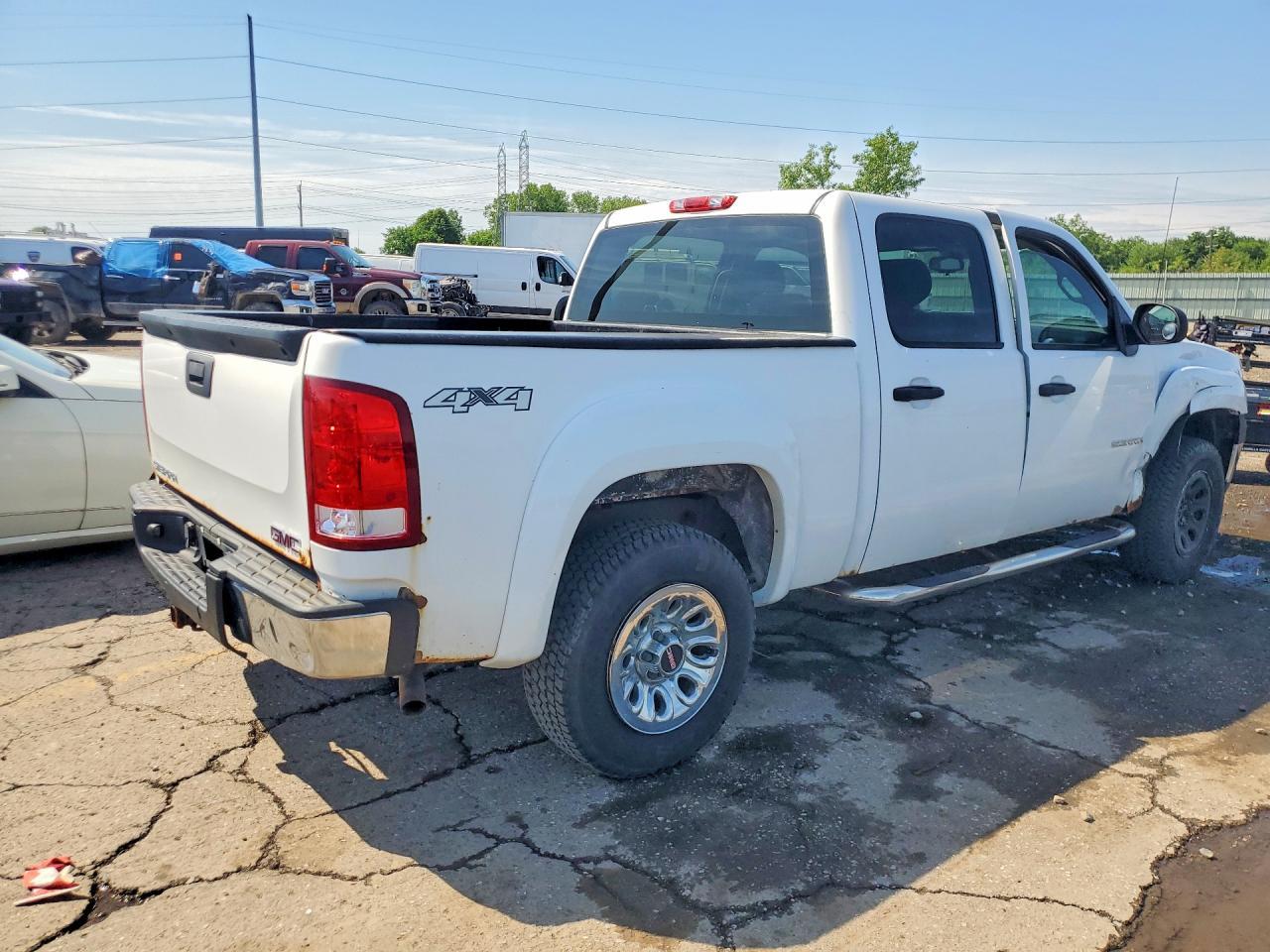 GMC SIERRA