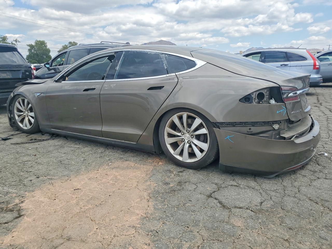 2016 TESLA MODEL S — фото 2