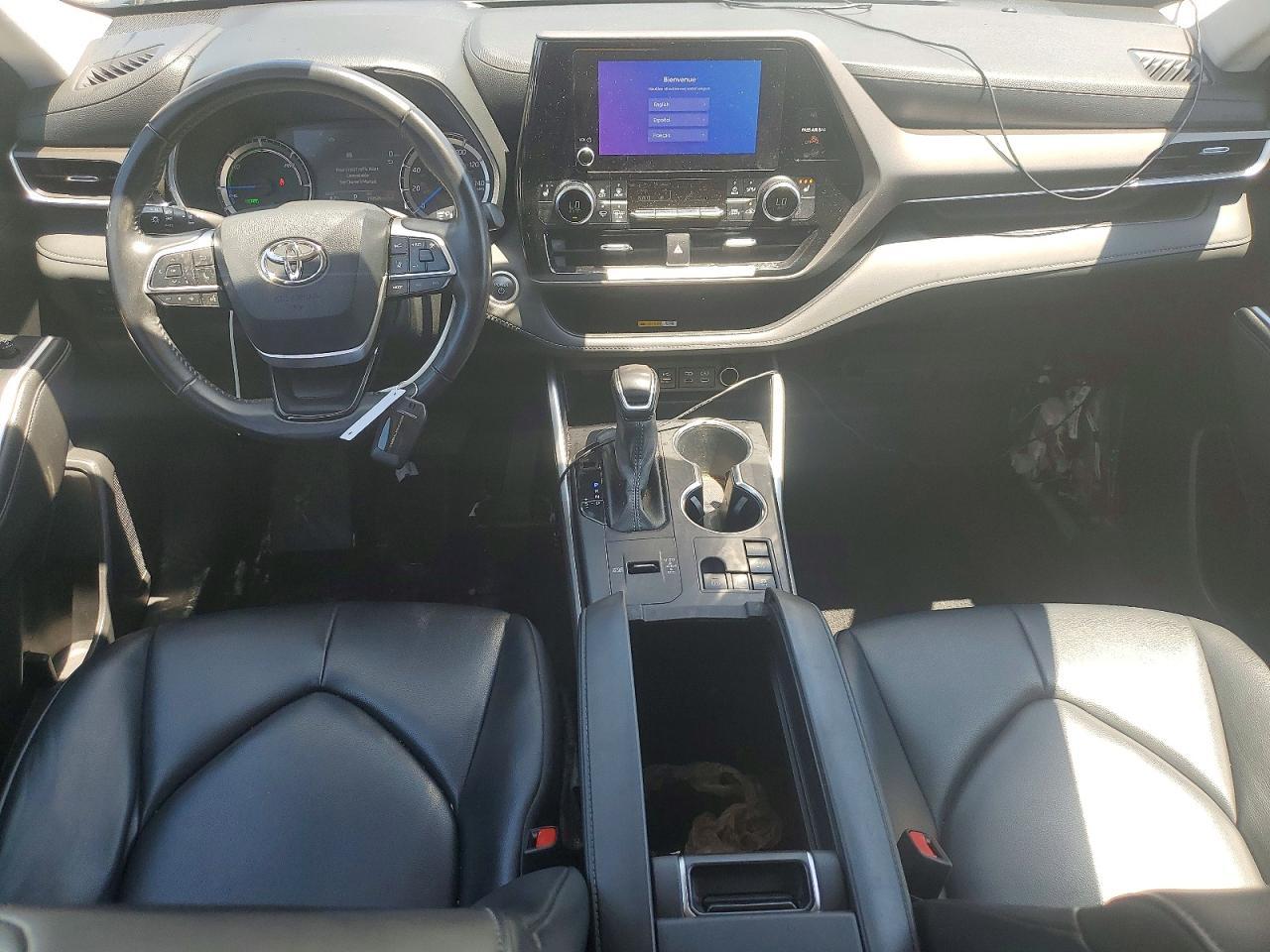 TOYOTA HIGHLANDER HYBRID