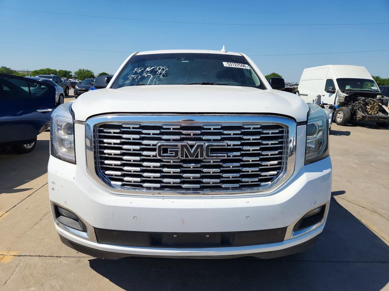 GMC YUKON