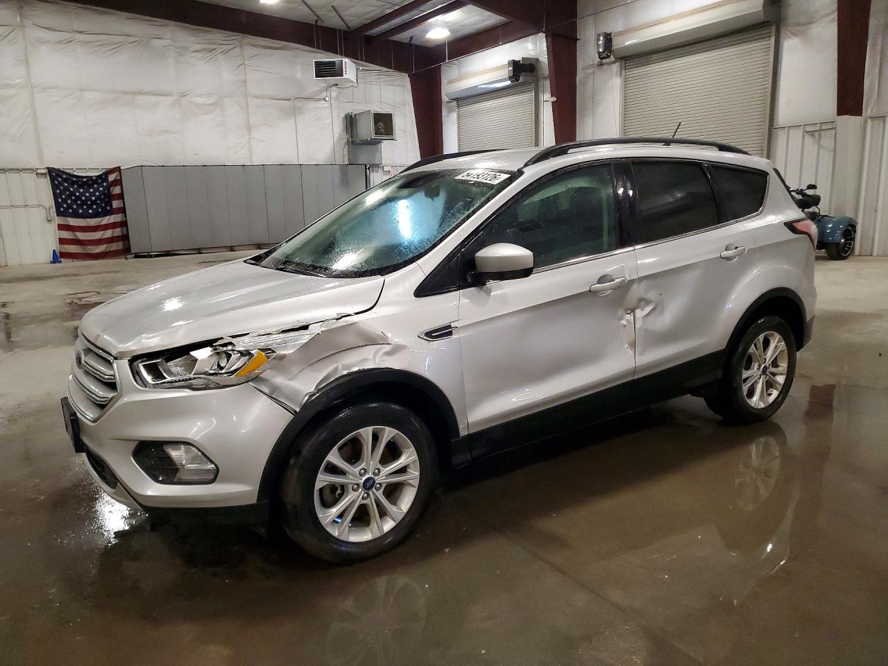 2018 FORD ESCAPE — фото 1