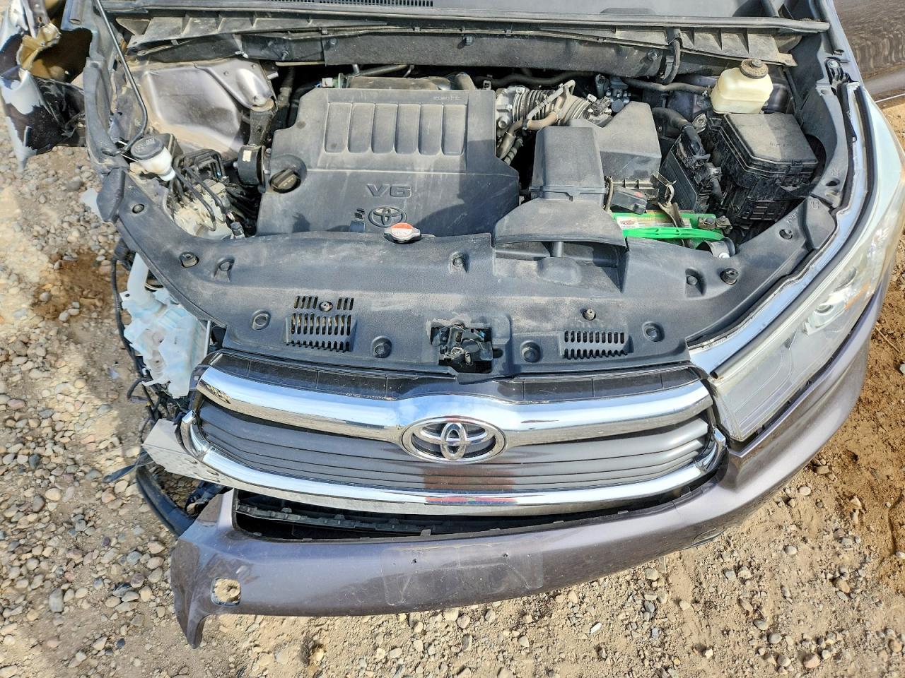 2016 TOYOTA HIGHLANDER — фото 12