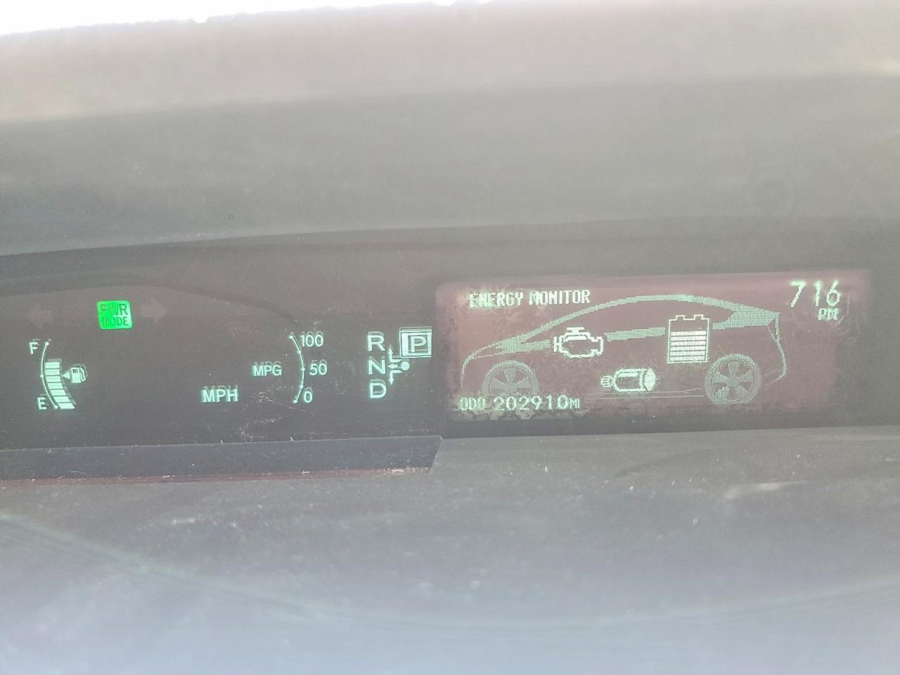 TOYOTA PRIUS