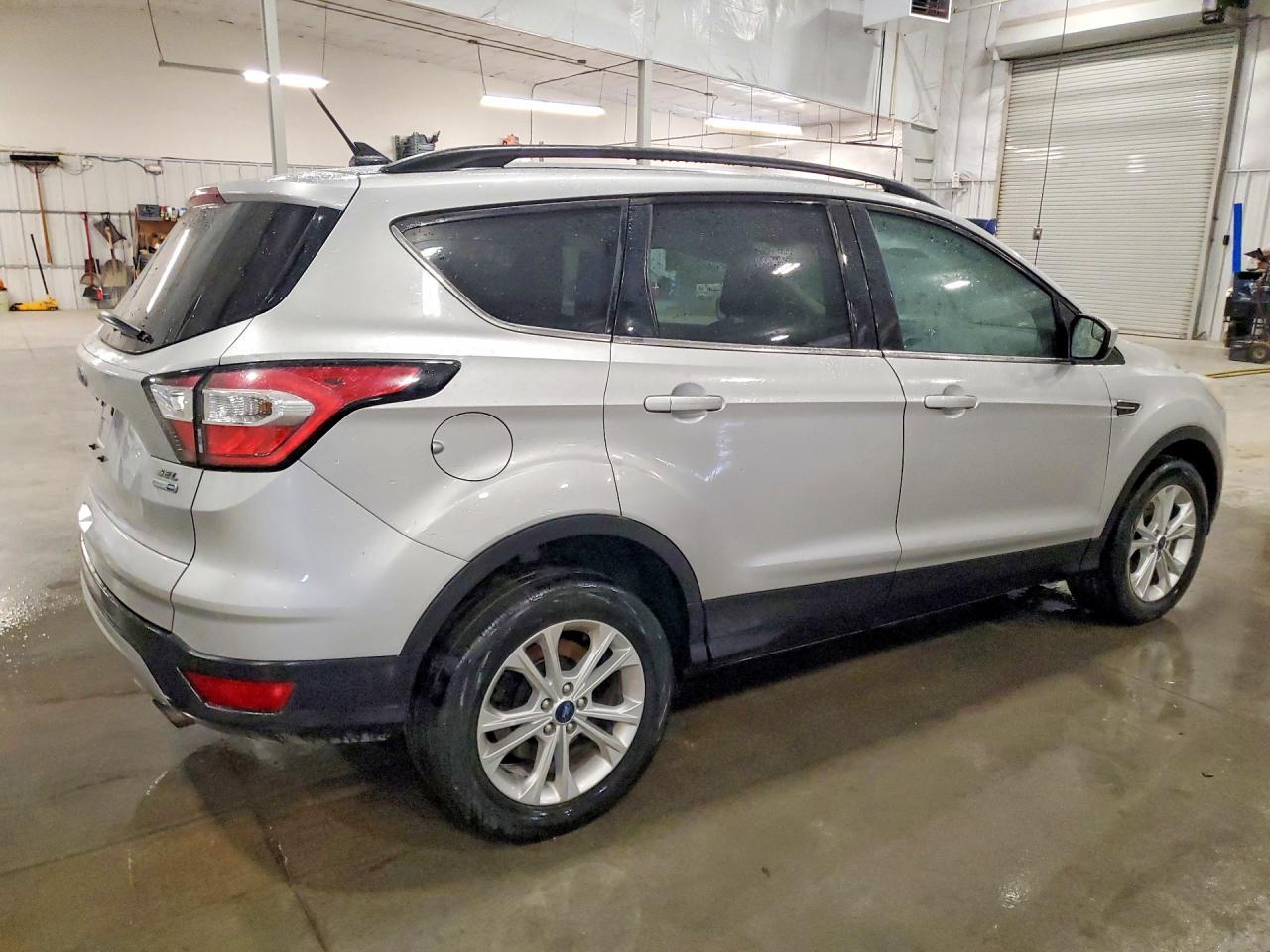 2018 FORD ESCAPE — фото 3