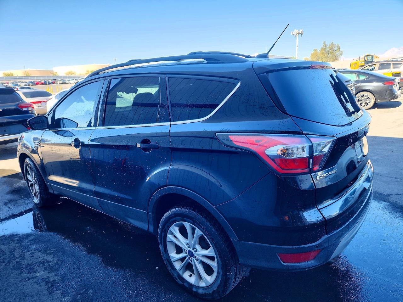 2017 FORD ESCAPE — фото 2