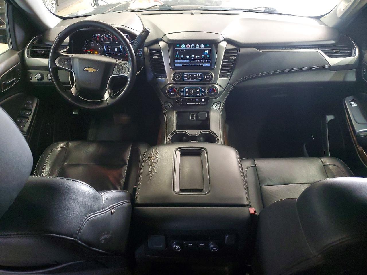 CHEVROLET SUBURBAN