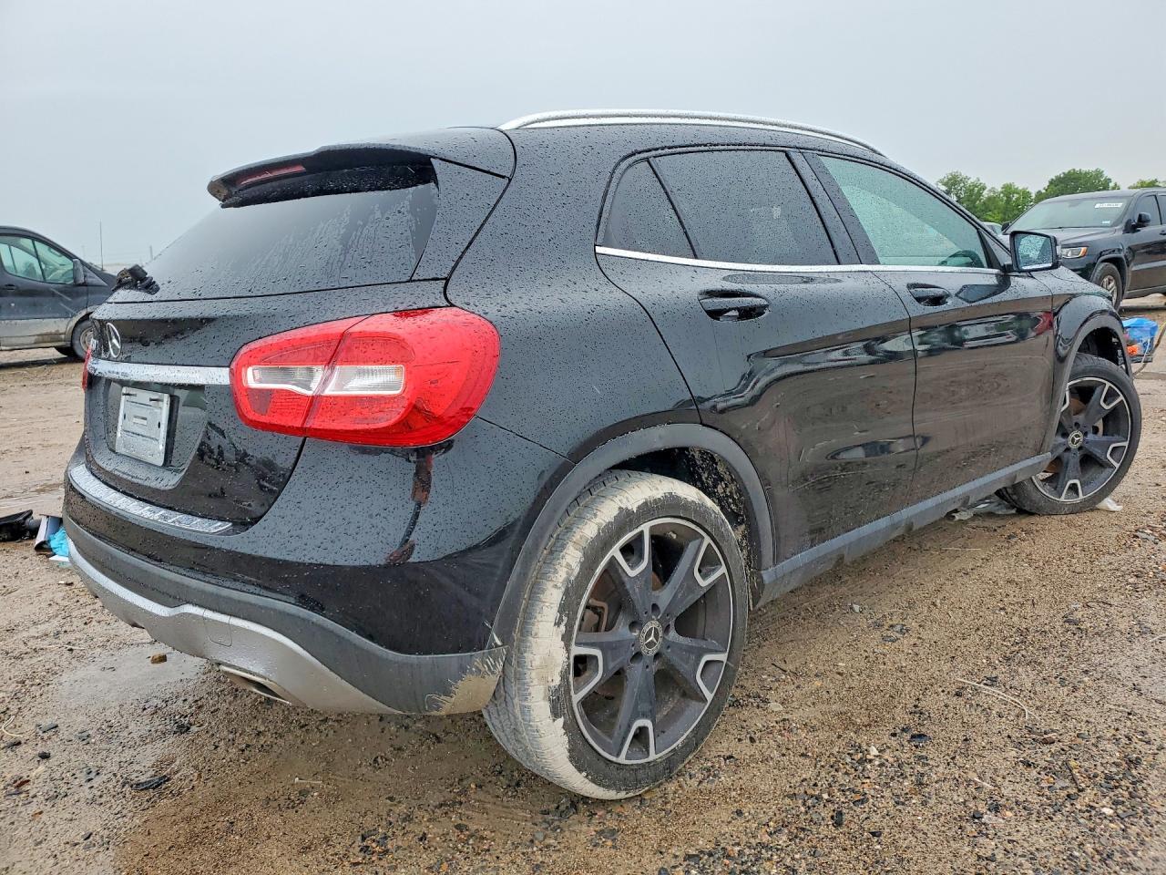 2019 MERCEDES-BENZ GLA-CLASS — фото 3