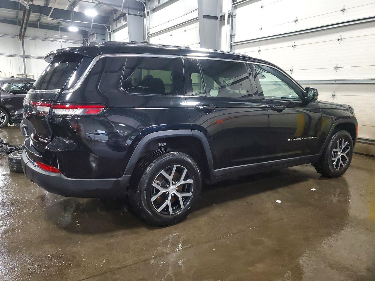 2023 JEEP GRAND CHEROKEE — фото 3