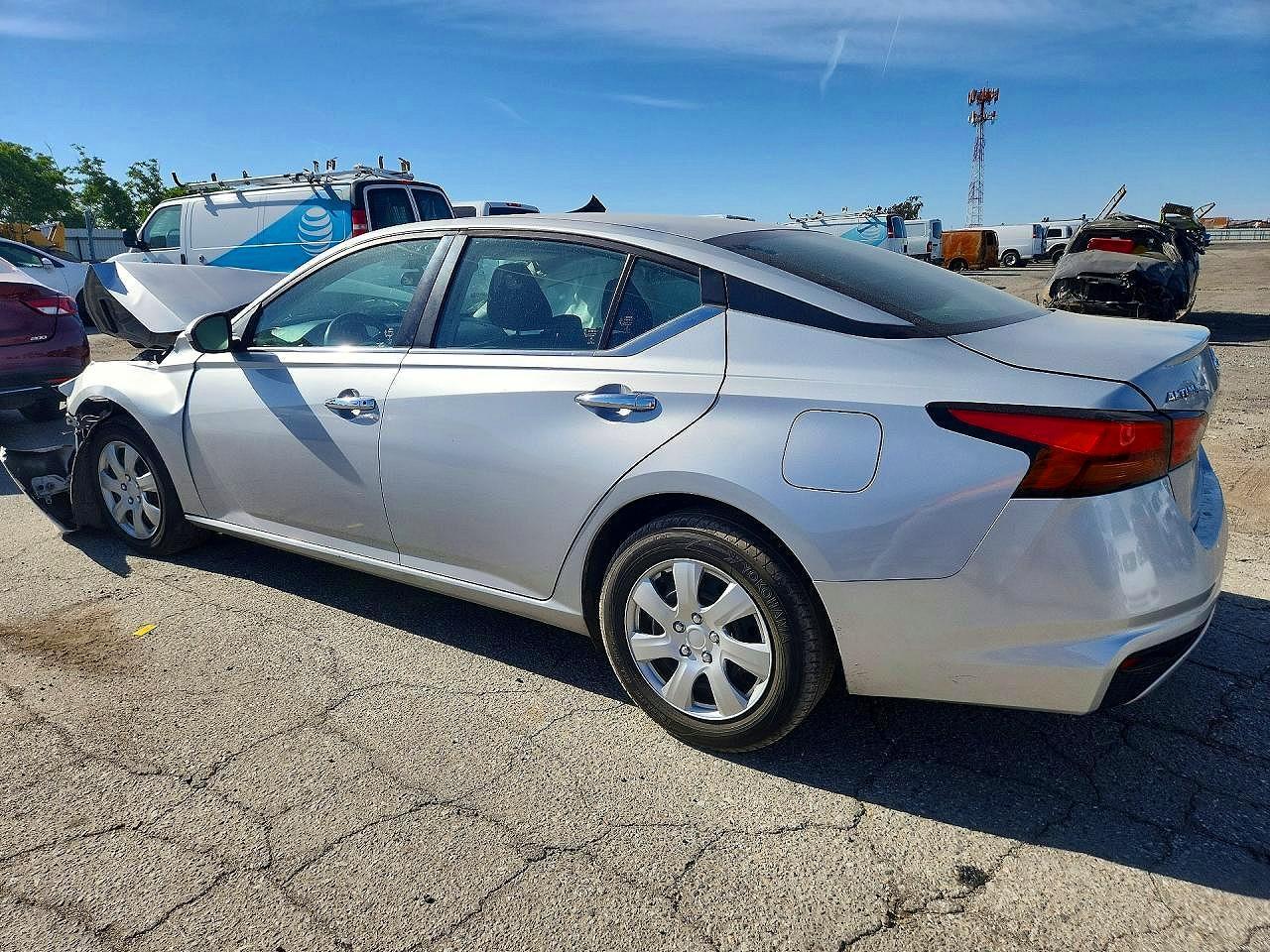 NISSAN ALTIMA