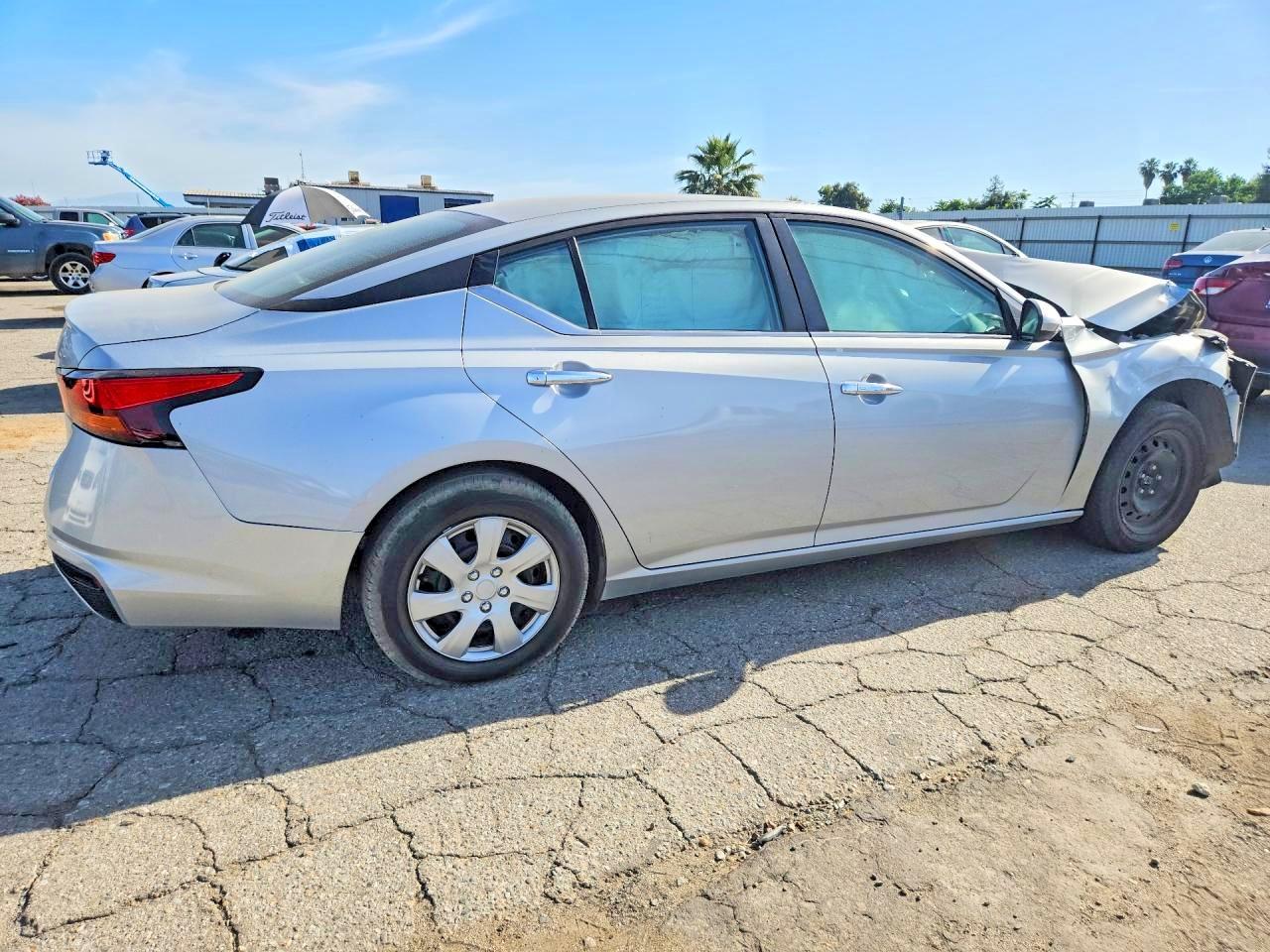 NISSAN ALTIMA