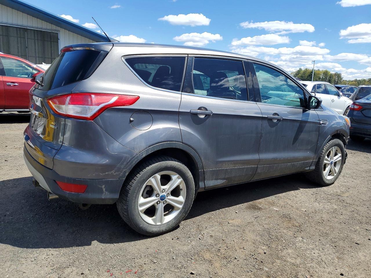 FORD ESCAPE