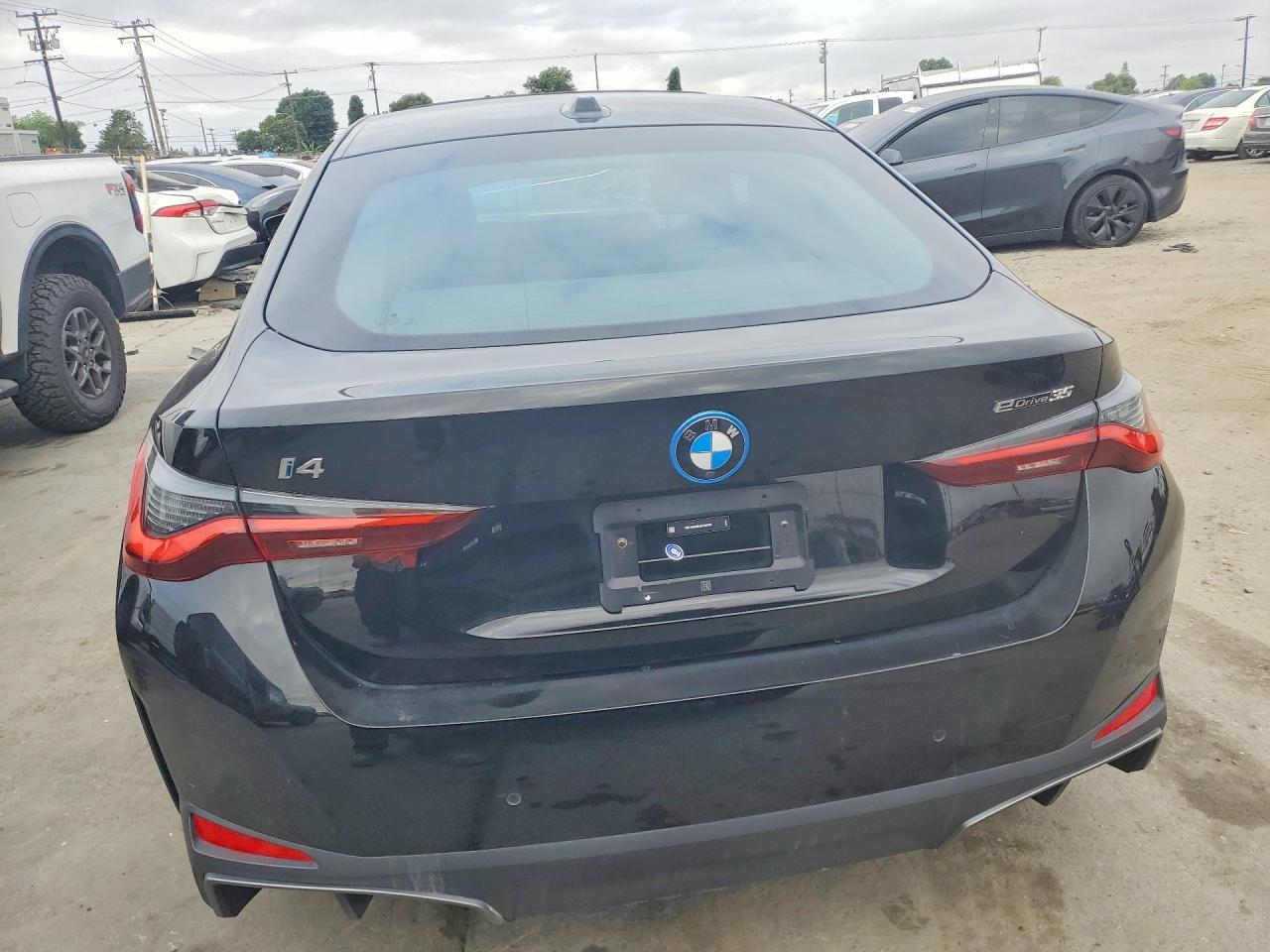 2024 BMW I4 — фото 6