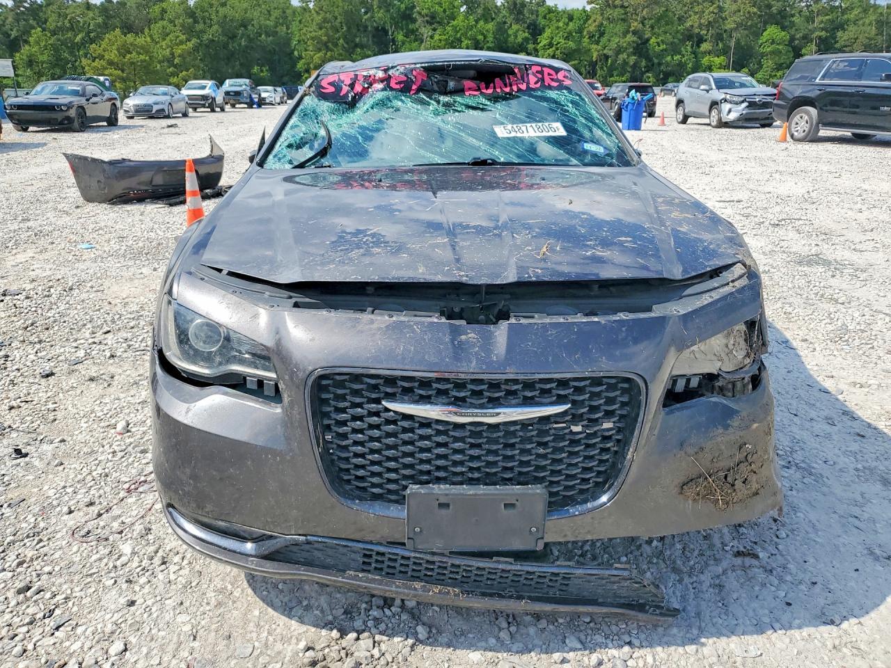 2019 CHRYSLER 300 — фото 5