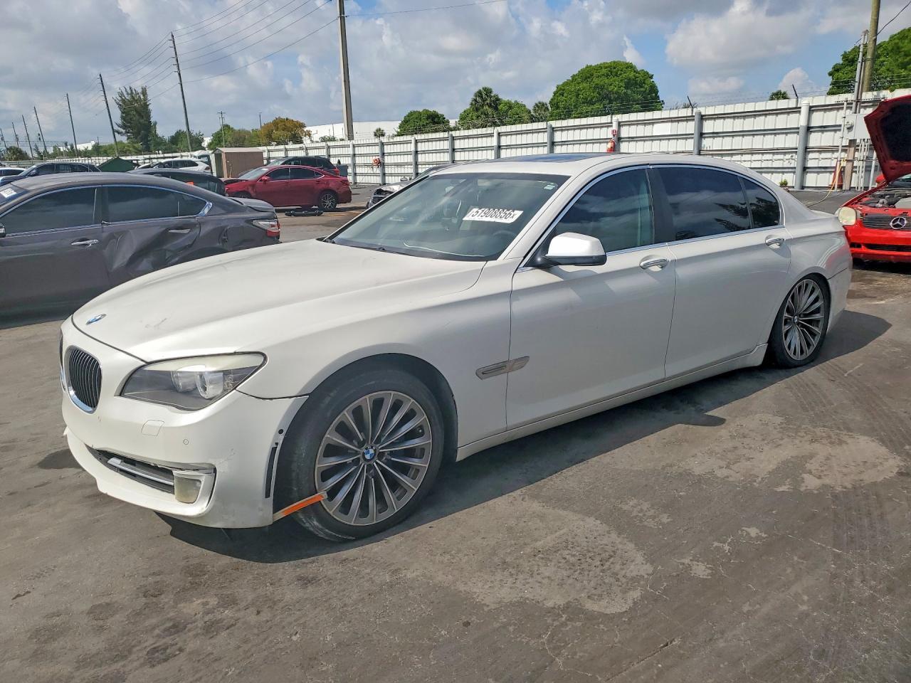 BMW 7 SERIES