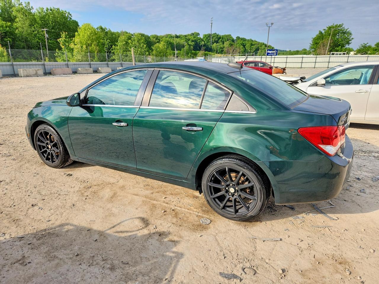 CHEVROLET CRUZE
