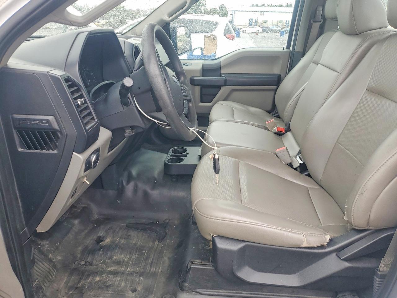 FORD F-150